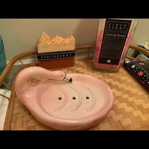 Flamingo soap dish